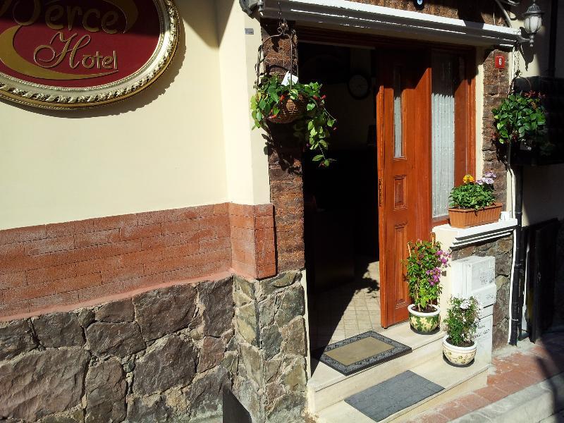 Berce Otel