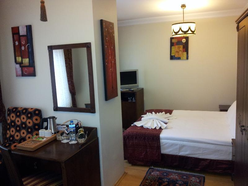 Otel Berce 2*