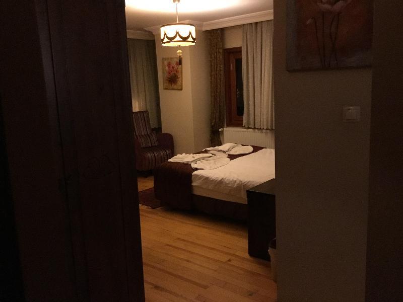 Otel Berce 2*